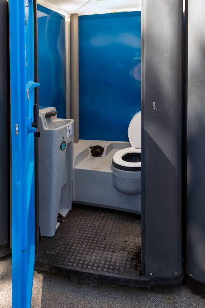 Best Portable restroom trailer rental  in Martin, TN